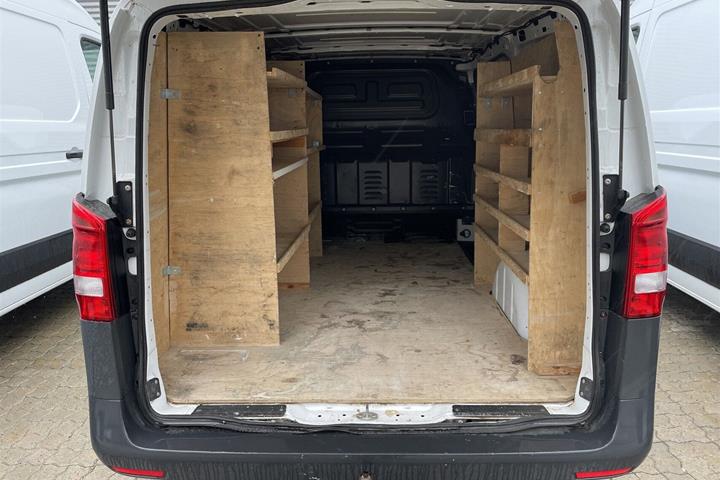 Hvid Mercedes Vito 111 fra 2017