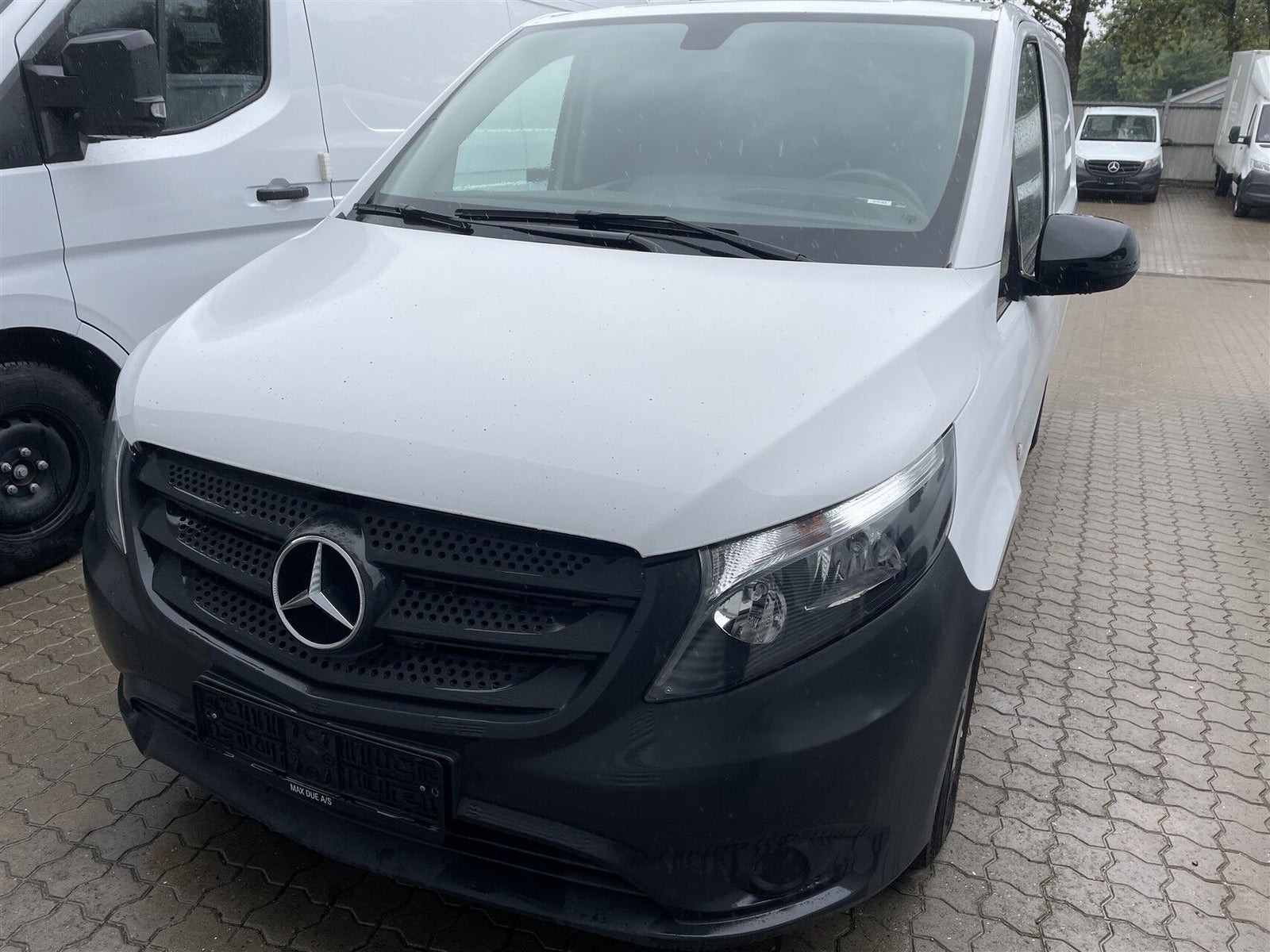 Hvid Mercedes Vito 111 fra 2017