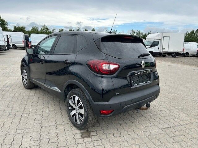 Sort Renault Captur fra 2017