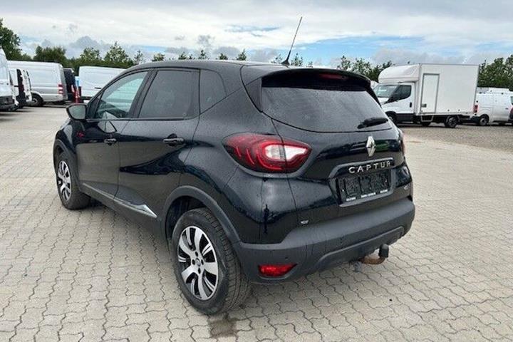 Sort Renault Captur fra 2017
