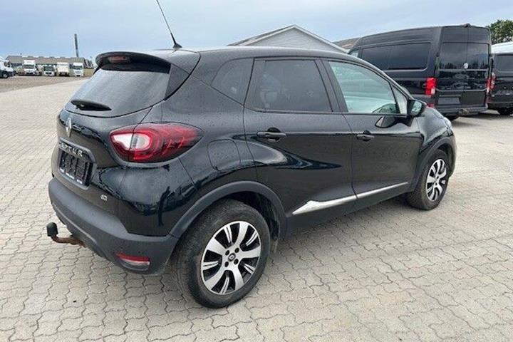 Sort Renault Captur fra 2017