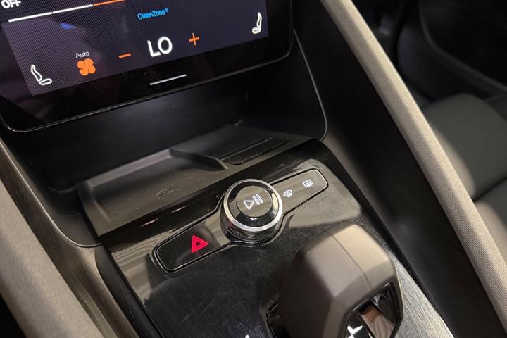 Sort Polestar 2 fra 2022