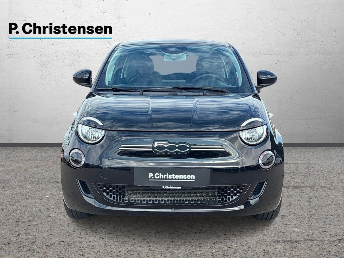 Sort Fiat 500e fra 2023