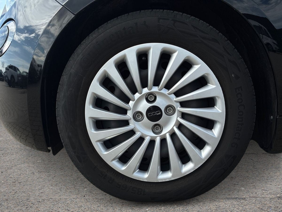 Sort Fiat 500e fra 2023