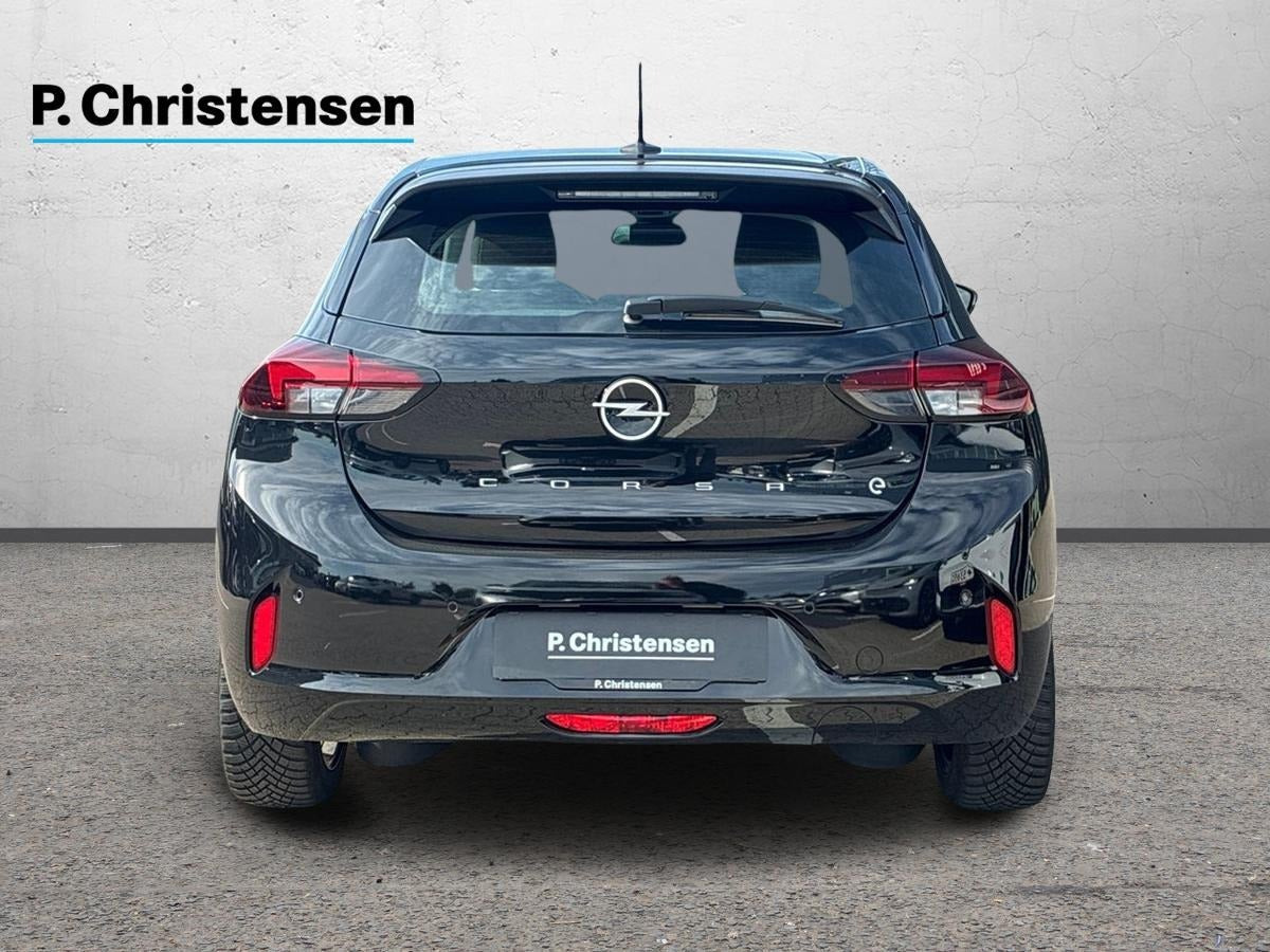 Sort Opel Corsa-e fra 2023