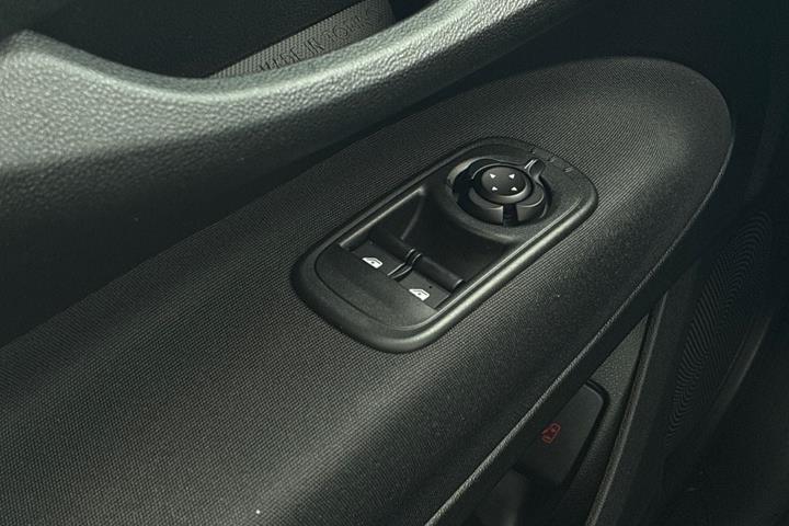 Hvid Fiat 500e fra 2023