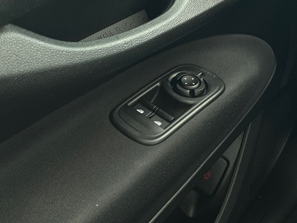 Hvid Fiat 500e fra 2023