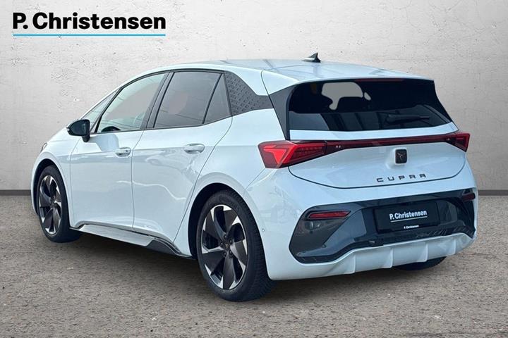 Hvid Cupra Born fra 2024