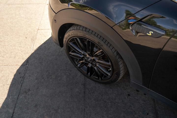 Sort Mini Cooper SE fra 2022