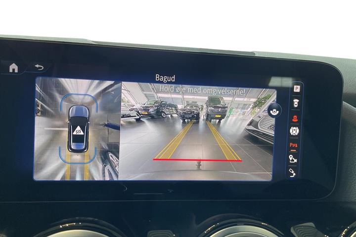 Sort Mercedes EQA250+ fra 2024