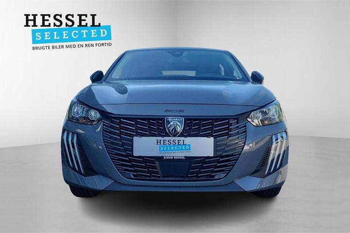 Grå Peugeot e-208 fra 2025