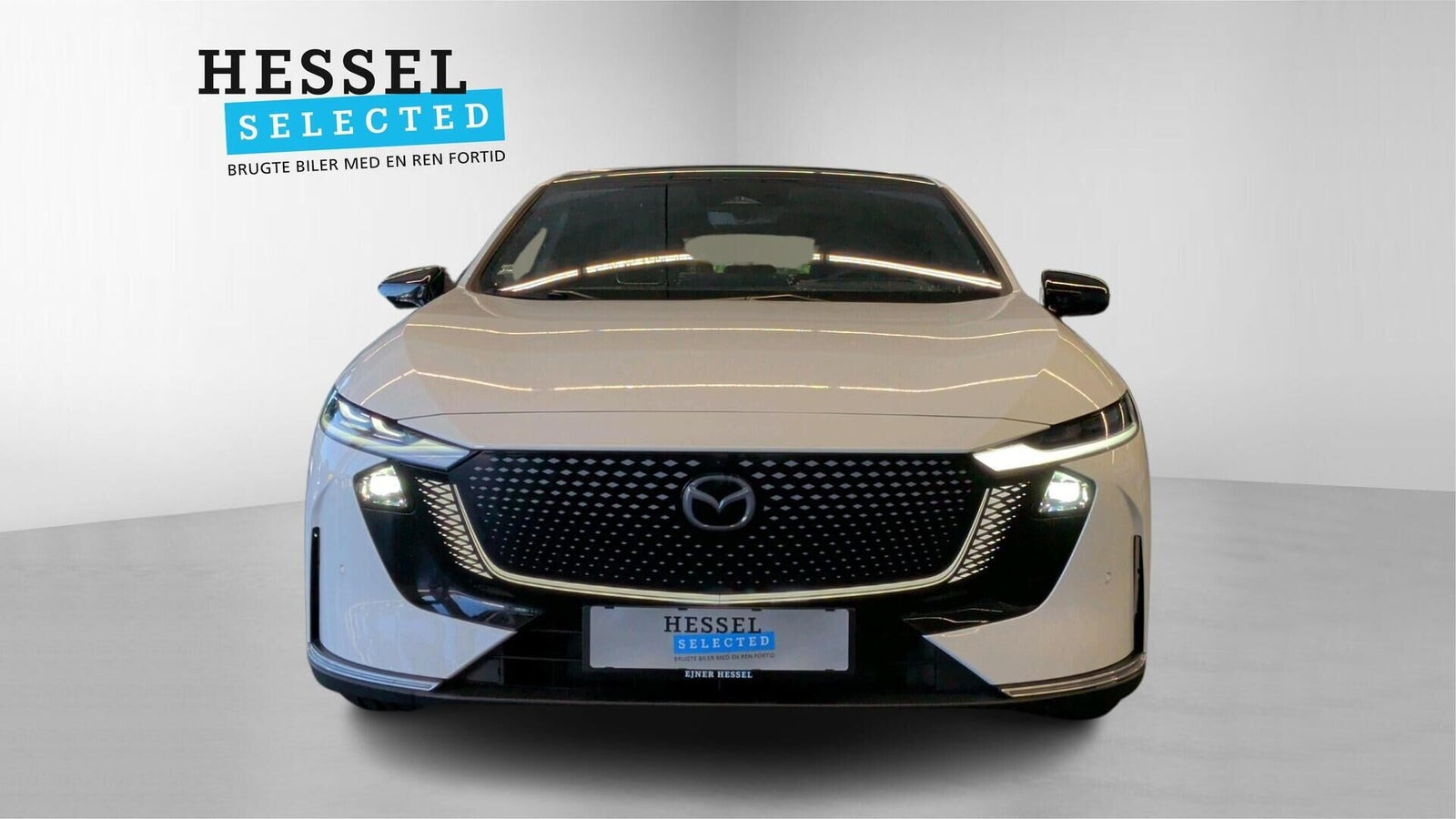Hvid Mazda 6e fra 2025