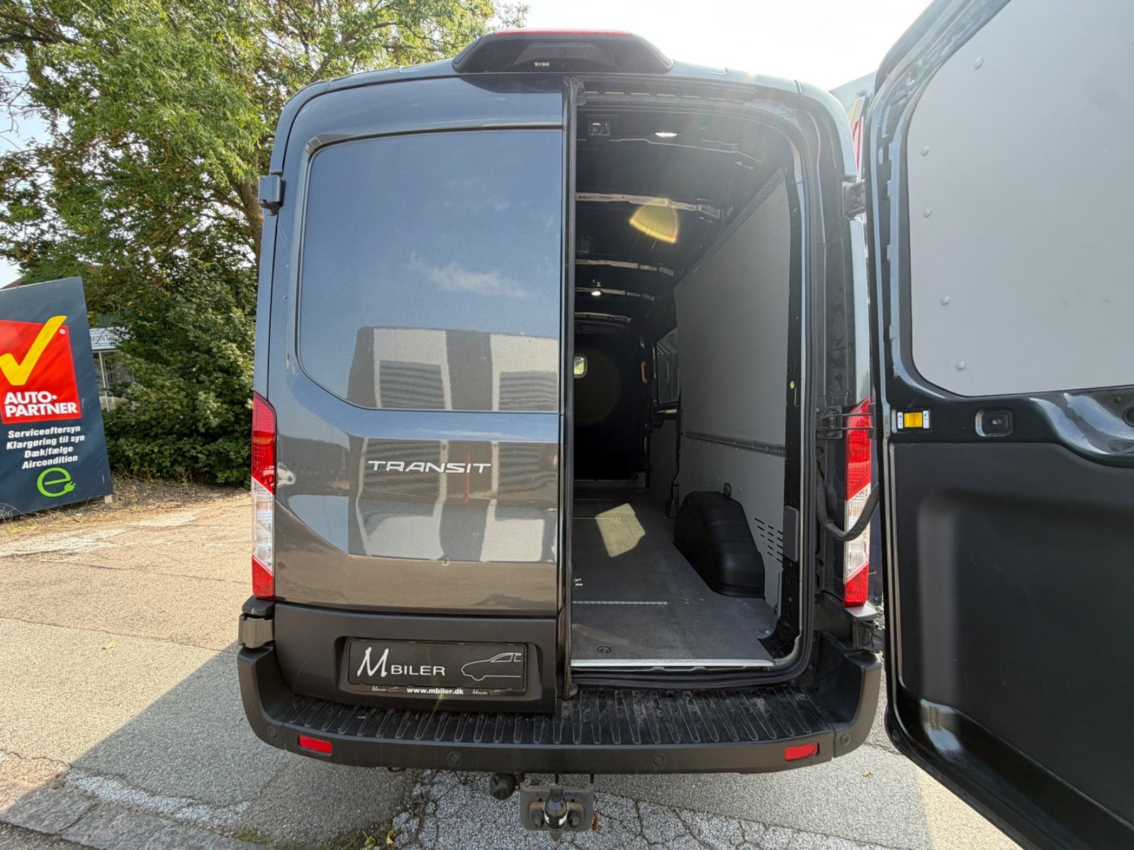 Grå Ford Transit 350 L3 Van fra 2020