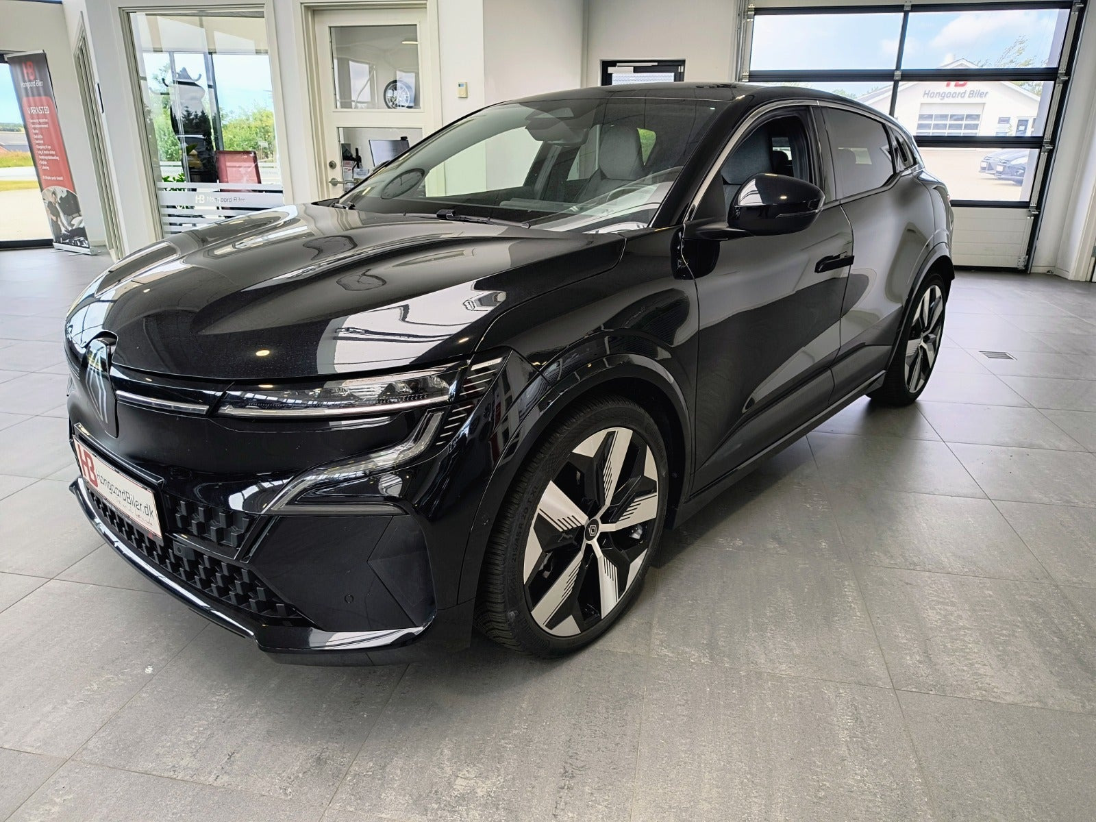 Sort Renault Megane E-Tech fra 2023