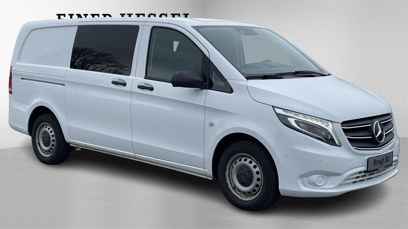 Hvid Mercedes Vito 114 fra 2022