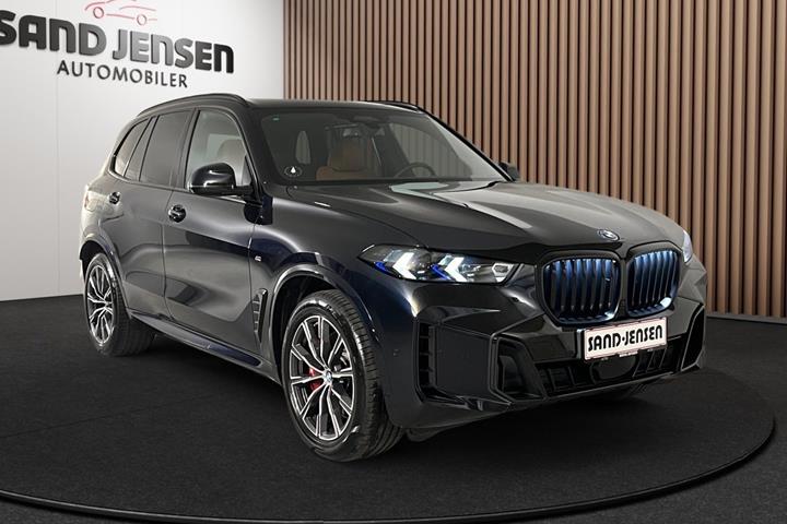 Sort BMW X5 fra 2025