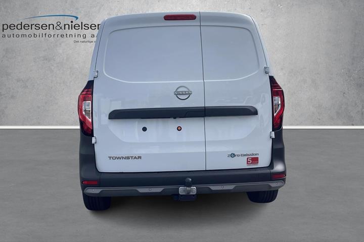 Hvid Nissan Townstar fra 2026