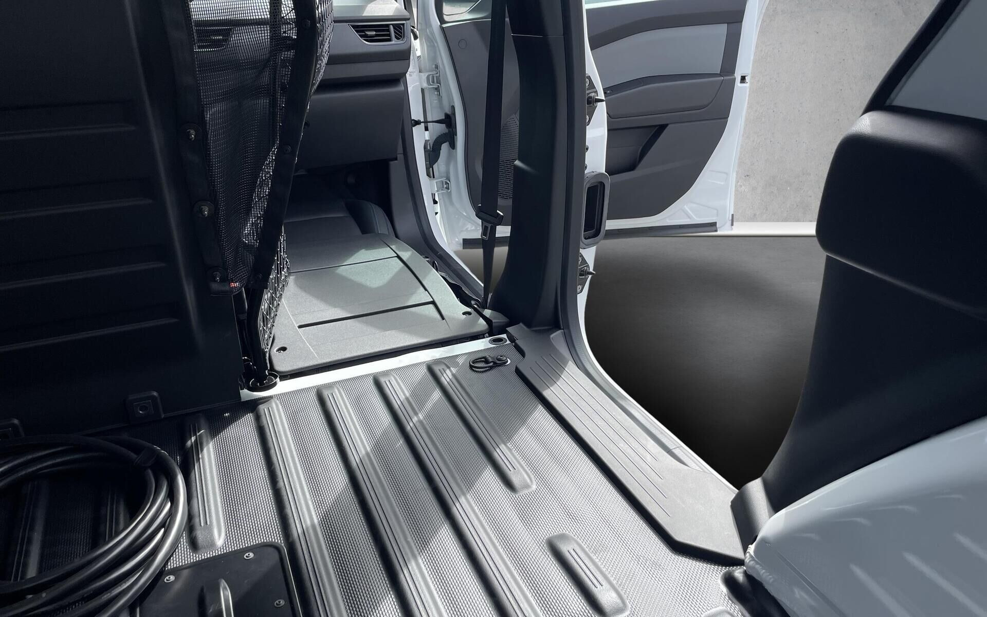 Hvid Nissan Townstar fra 2026