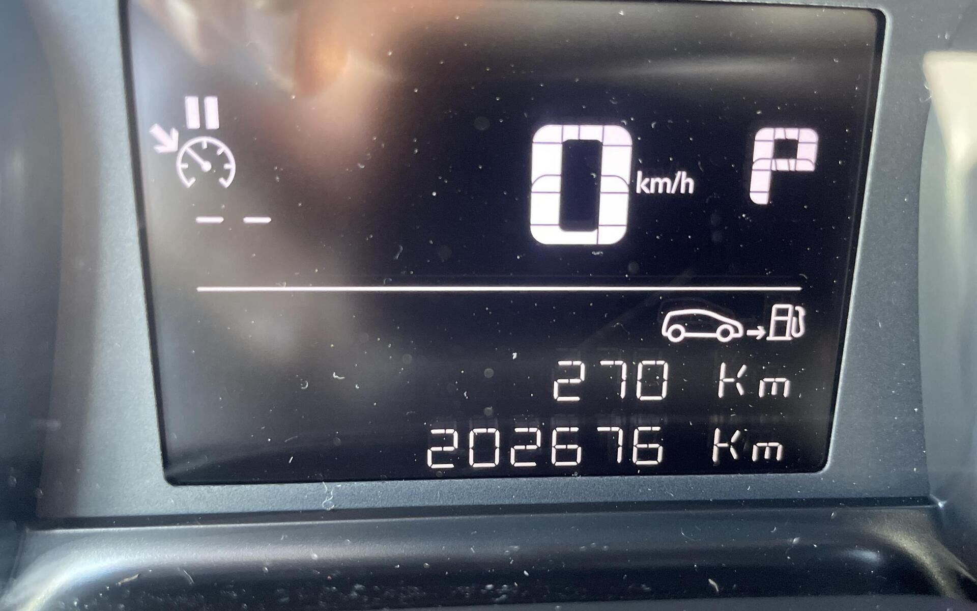 Hvid Opel Vivaro fra 2021