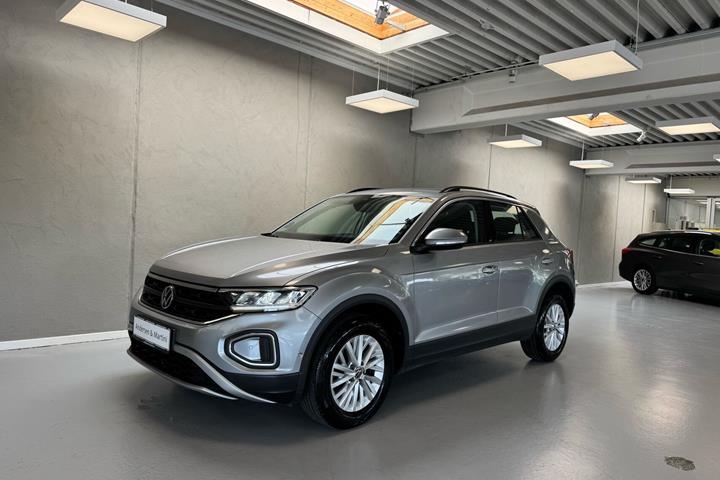 Sølv VW T-Roc fra 2022