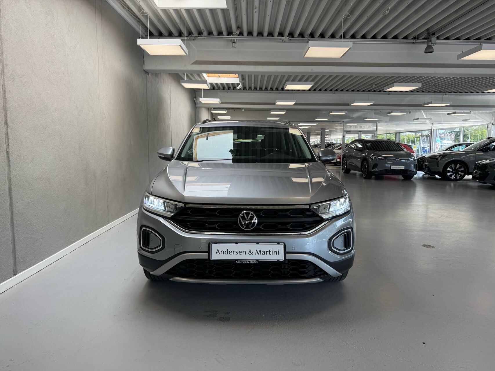 Sølv VW T-Roc fra 2022