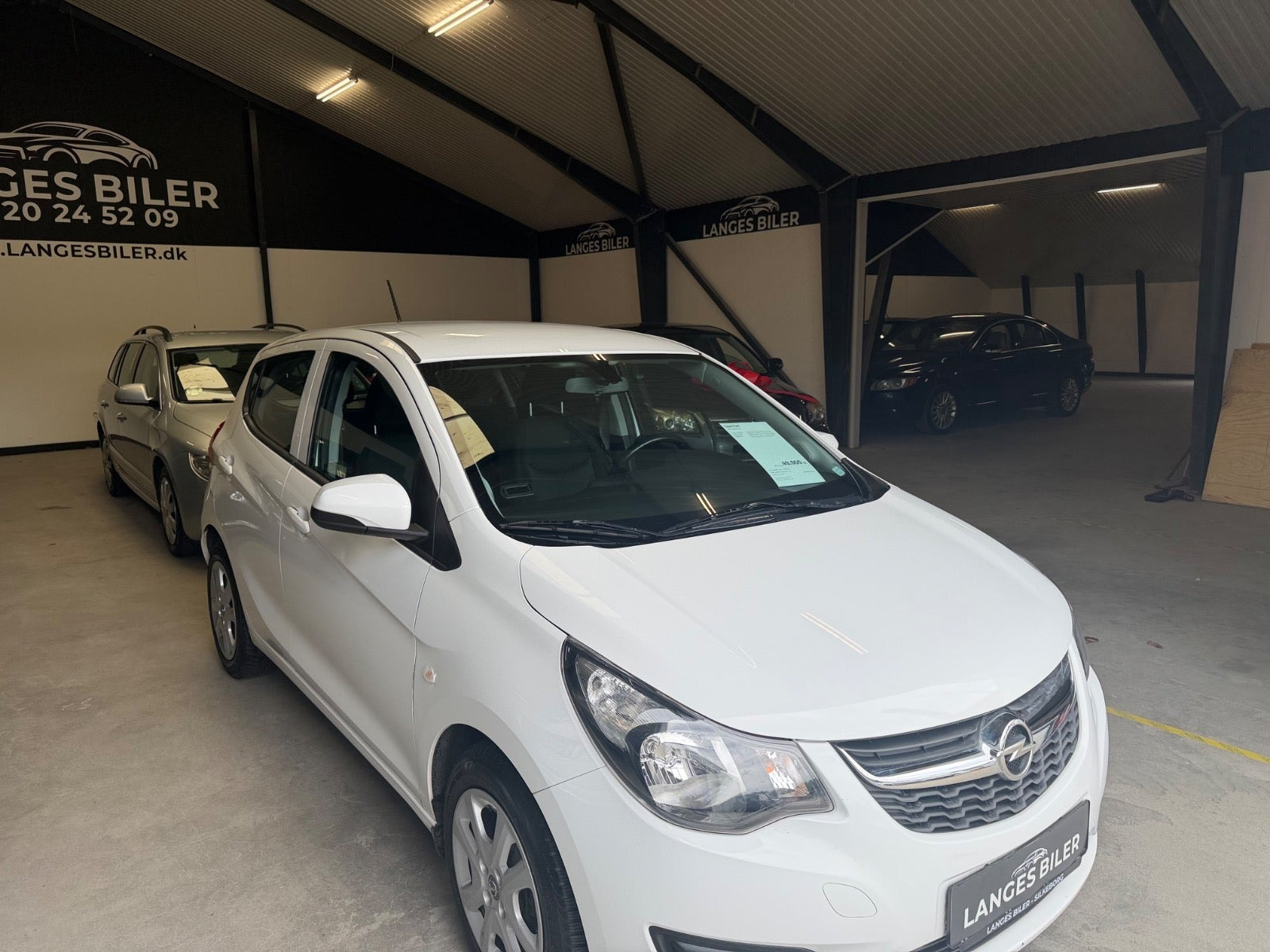 Hvid Opel Karl fra 2017