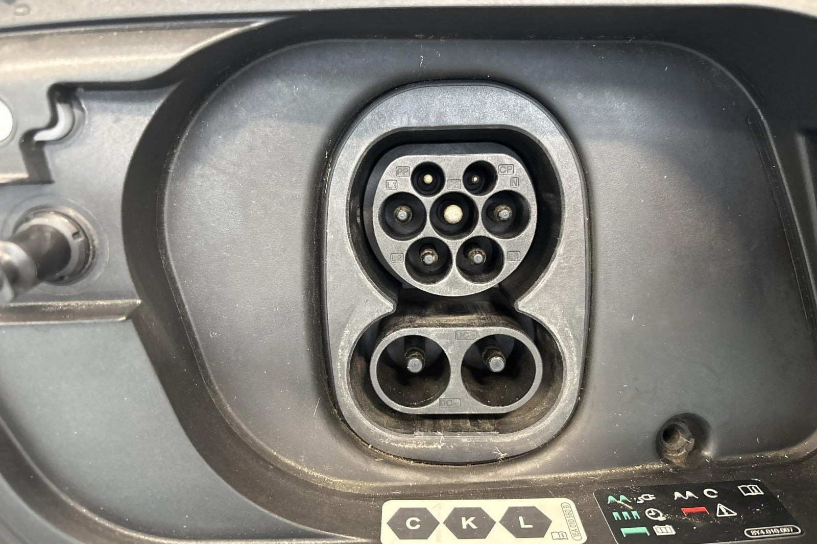 Grå Audi Q4 e-tron fra 2022