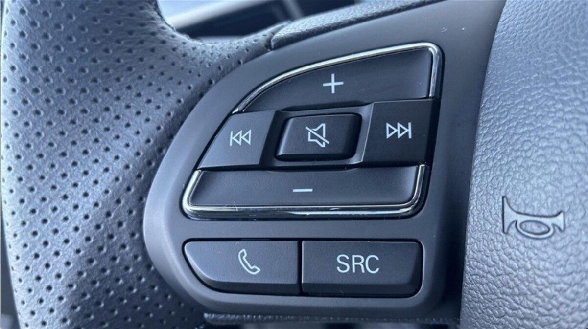Sort MG MG5 fra 2024