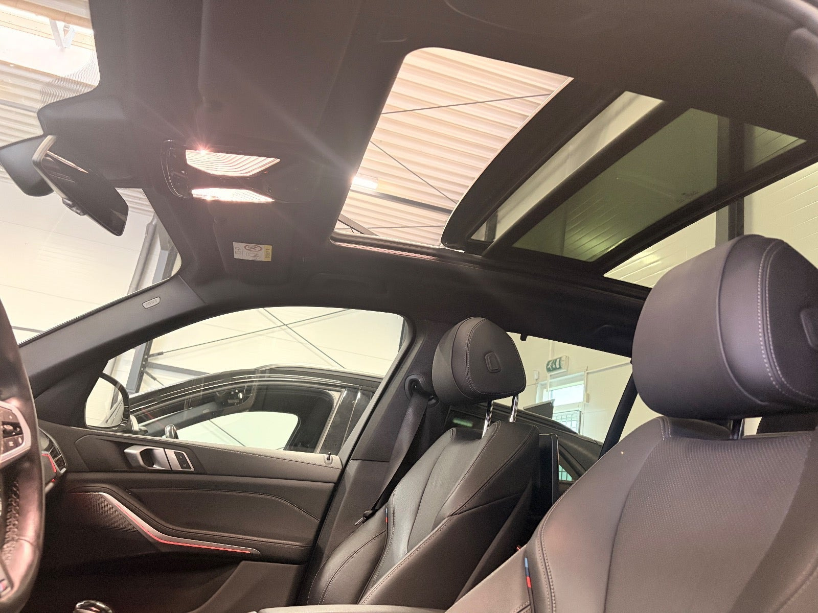 Sort BMW X5 fra 2020