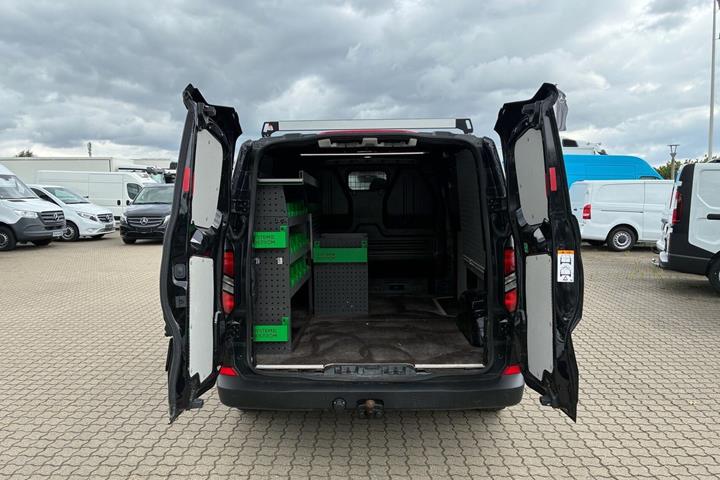 Sort Ford Transit Custom 320 L1 fra 2024