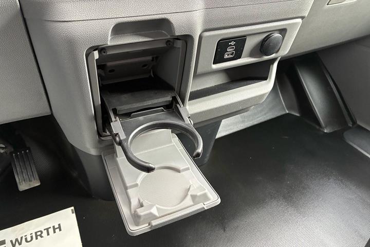 Sort Ford Transit Custom 320 L1 fra 2024