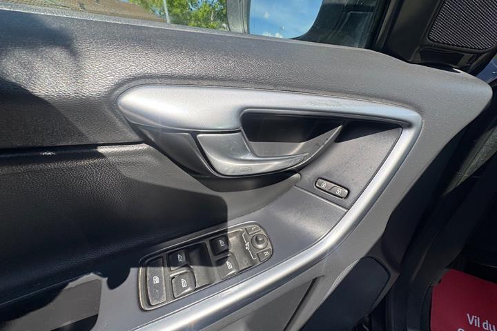 undefined Volvo XC60 fra 2016