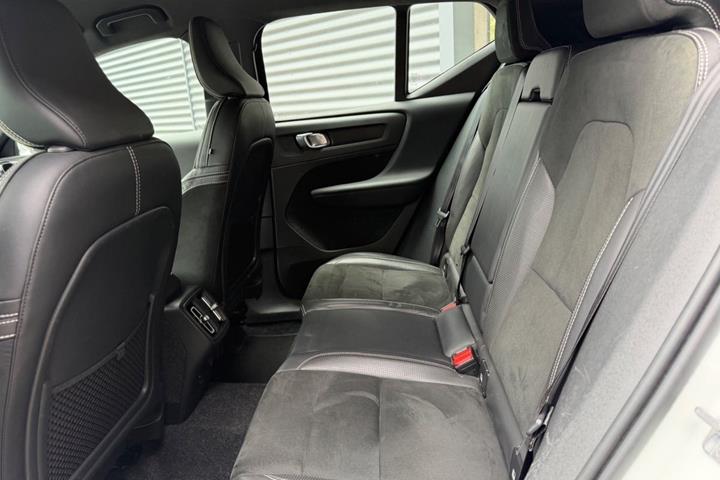Hvid Volvo XC40 fra 2019