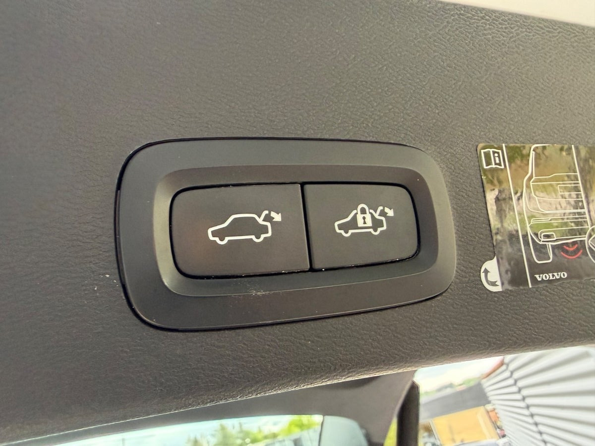 Hvid Volvo XC40 fra 2019