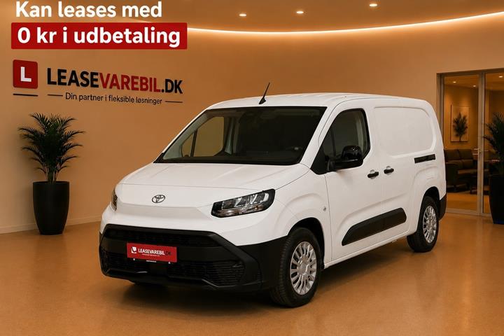 Hvid Toyota ProAce City fra 2025