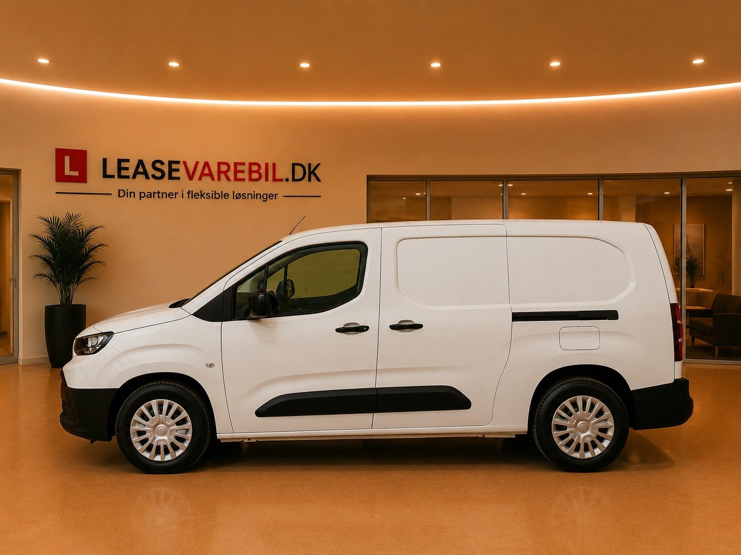 Hvid Toyota ProAce City fra 2025