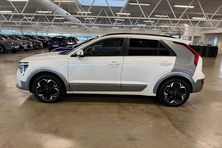 Hvid Kia Niro fra 2023