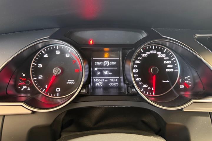 Hvid Audi A5 fra 2012