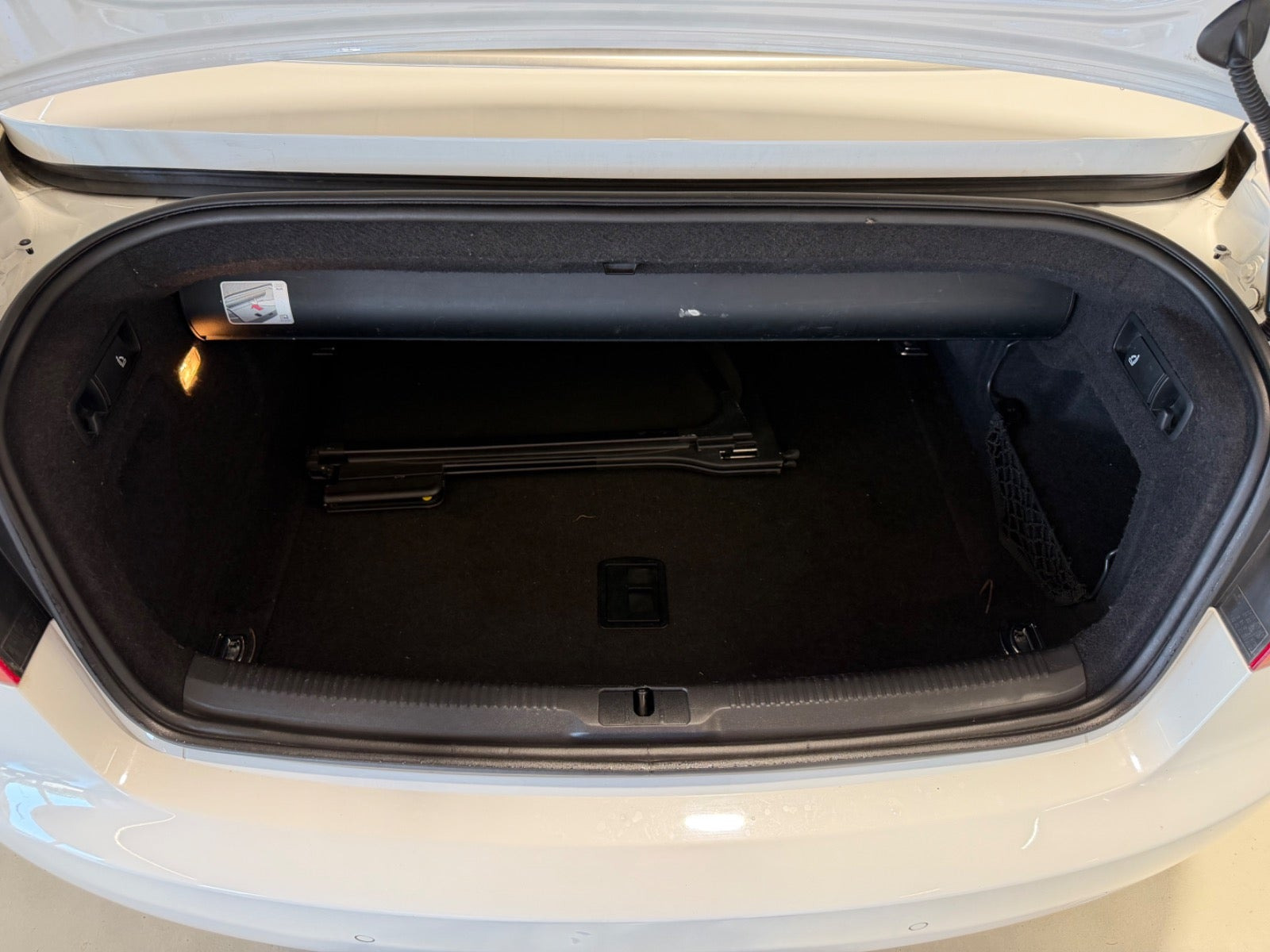 Hvid Audi A5 fra 2012