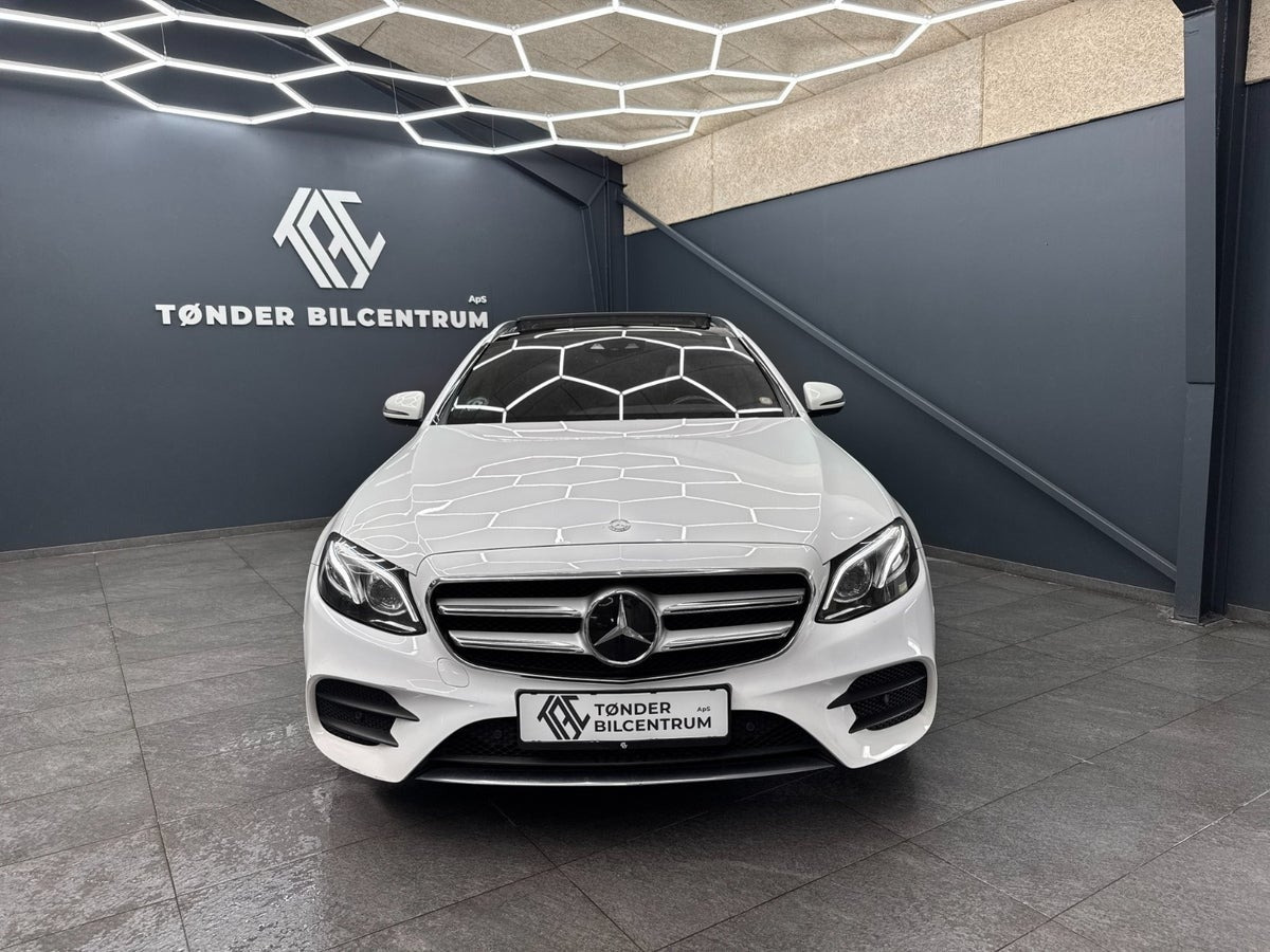 Hvid Mercedes E220 d fra 2016