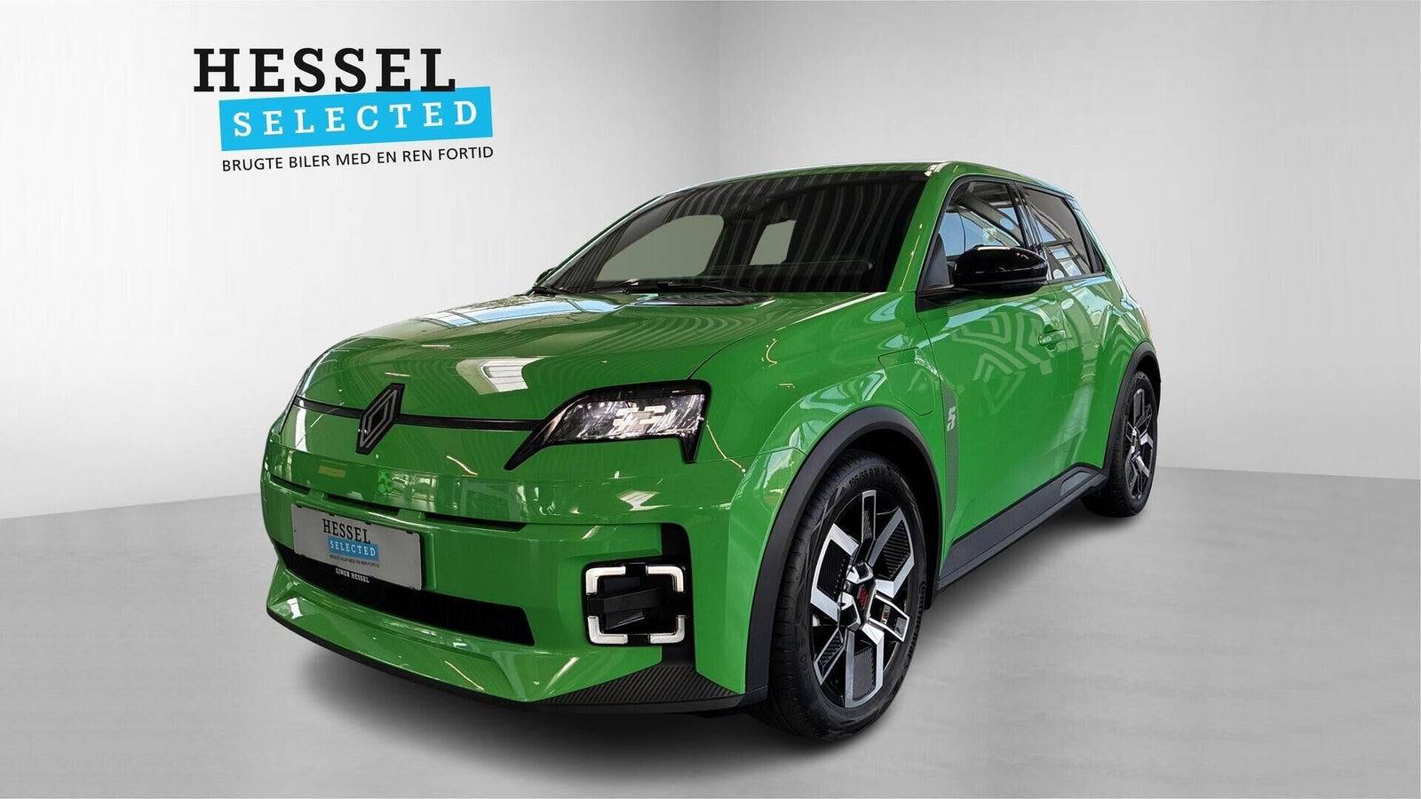 Grøn Renault 5 E-Tech fra 2025