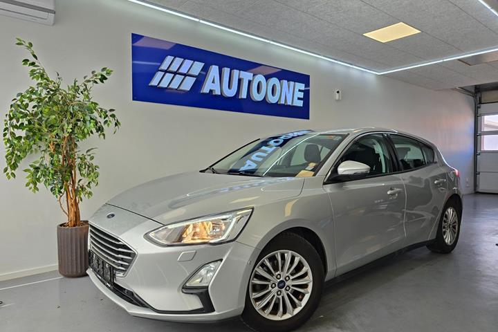 Sølv Ford Focus fra 2018