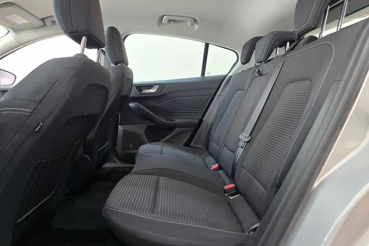 Sølv Ford Focus fra 2018