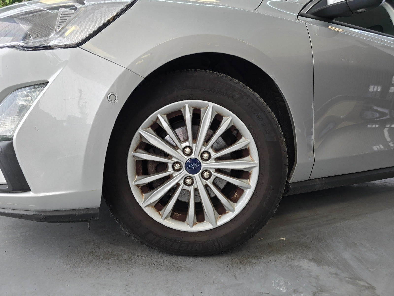 Sølv Ford Focus fra 2018