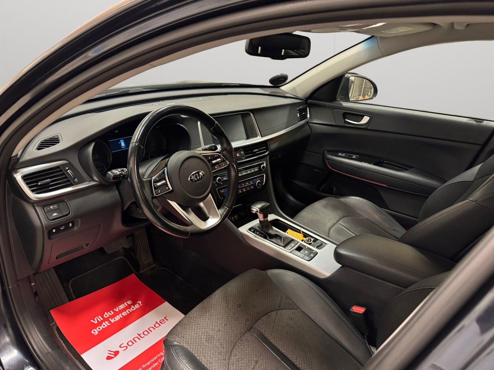 Blå Kia Optima fra 2020
