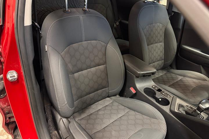 Rød Kia Niro fra 2020