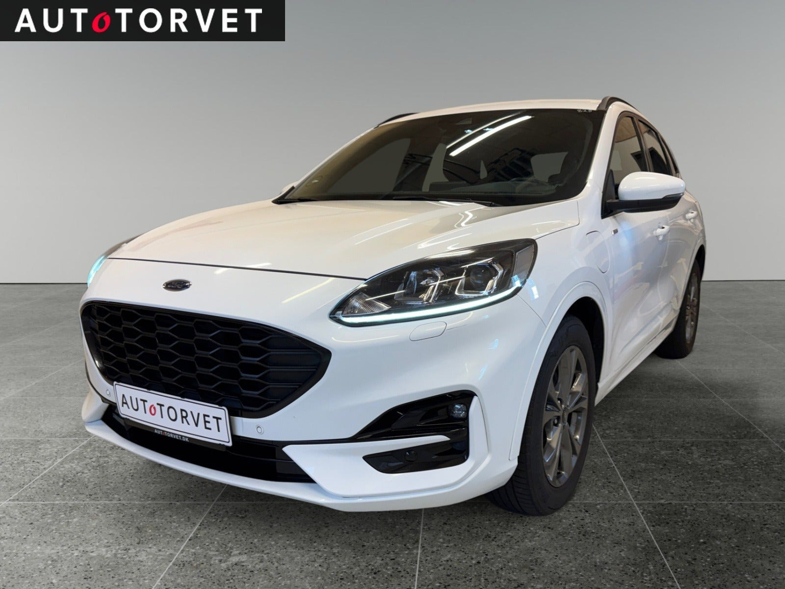 Ford Kuga 2,5 PHEV ST-Line CVT