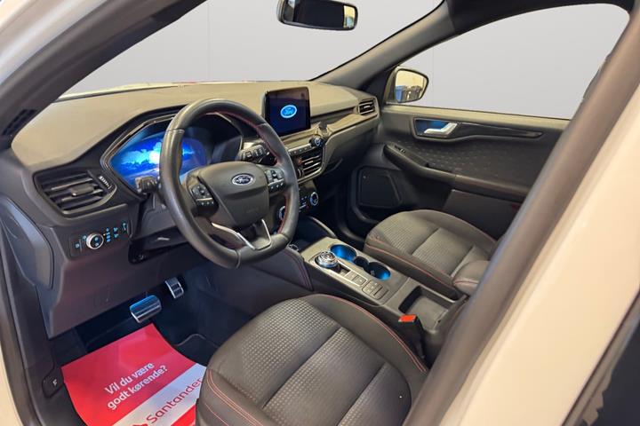 Hvid Ford Kuga fra 2020