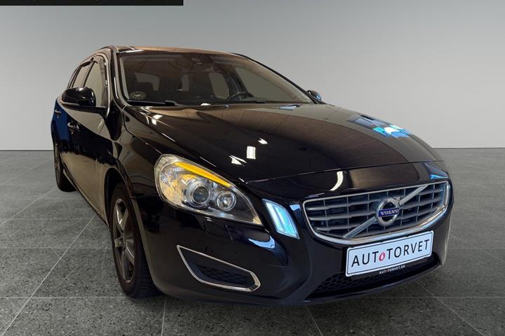 Sort Volvo V60 fra 2013