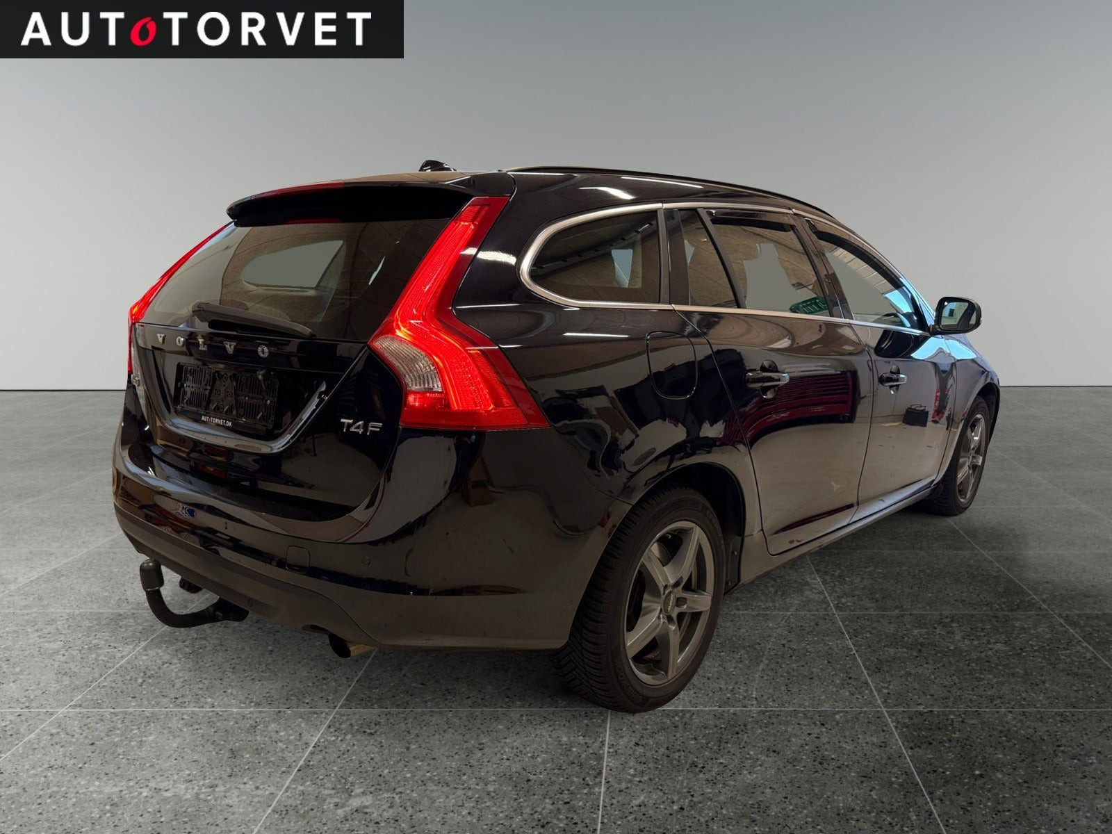 Sort Volvo V60 fra 2013